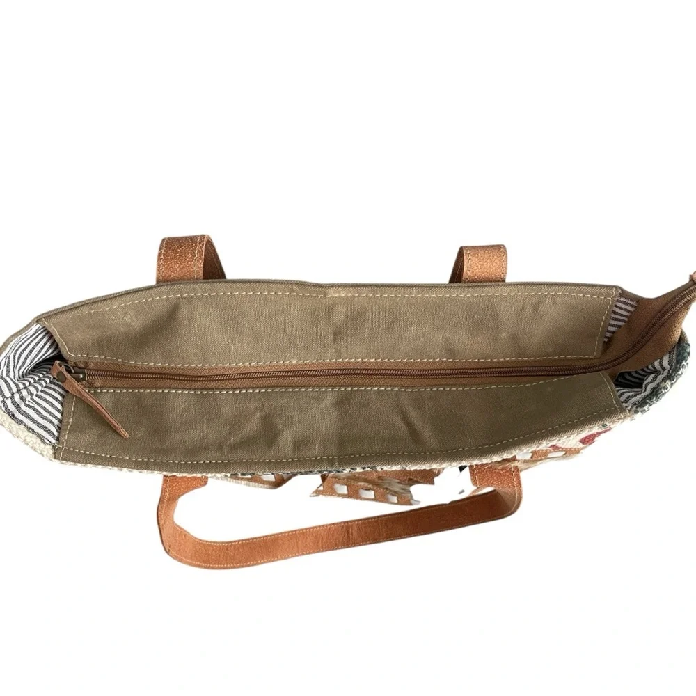 Olay Canvas Shoulder Bag Hair On Cowhide Leather Tote Aztec Fringe Neutral Color - Picture 4 of 9